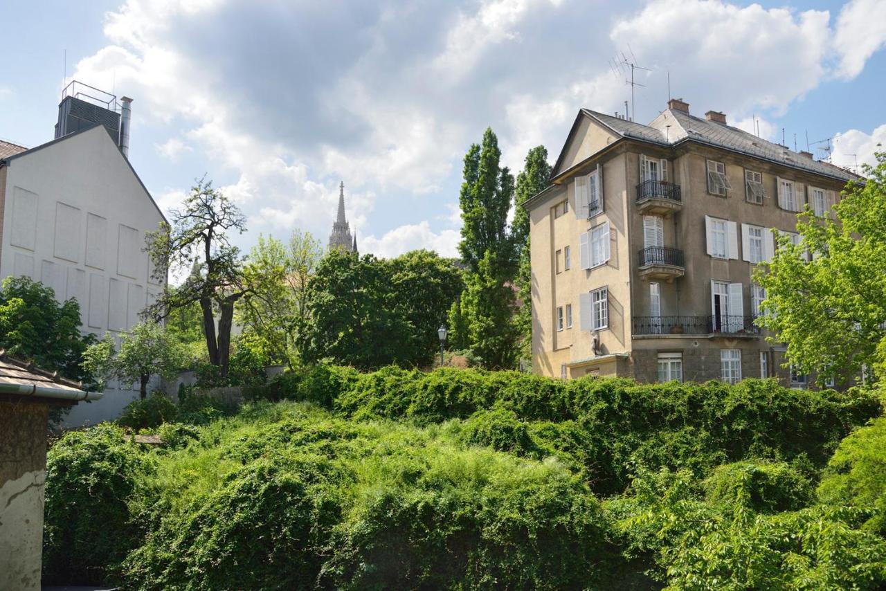Fresh And Personal Near Buda Castle Budapeste Exterior foto