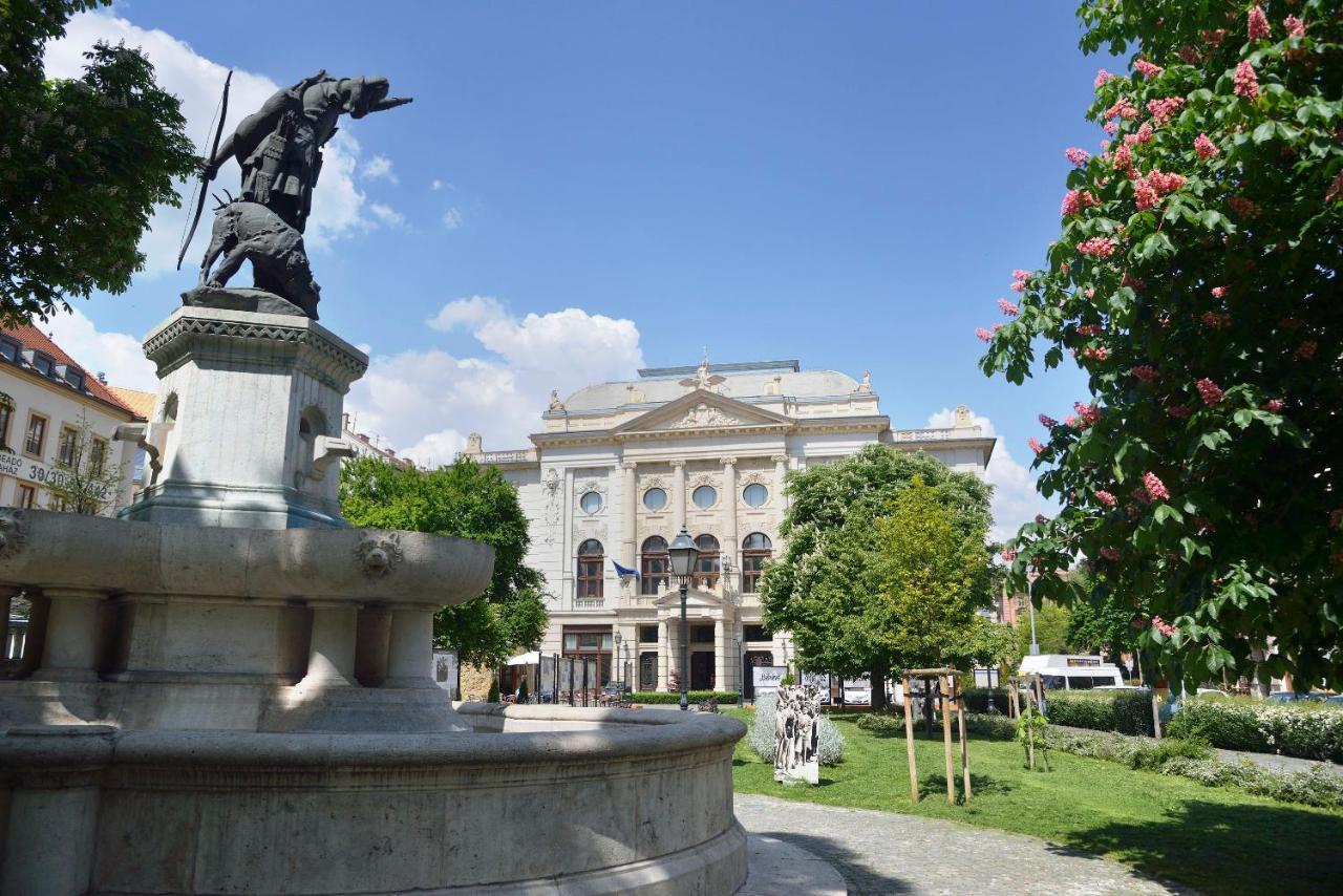 Fresh And Personal Near Buda Castle Budapeste Exterior foto